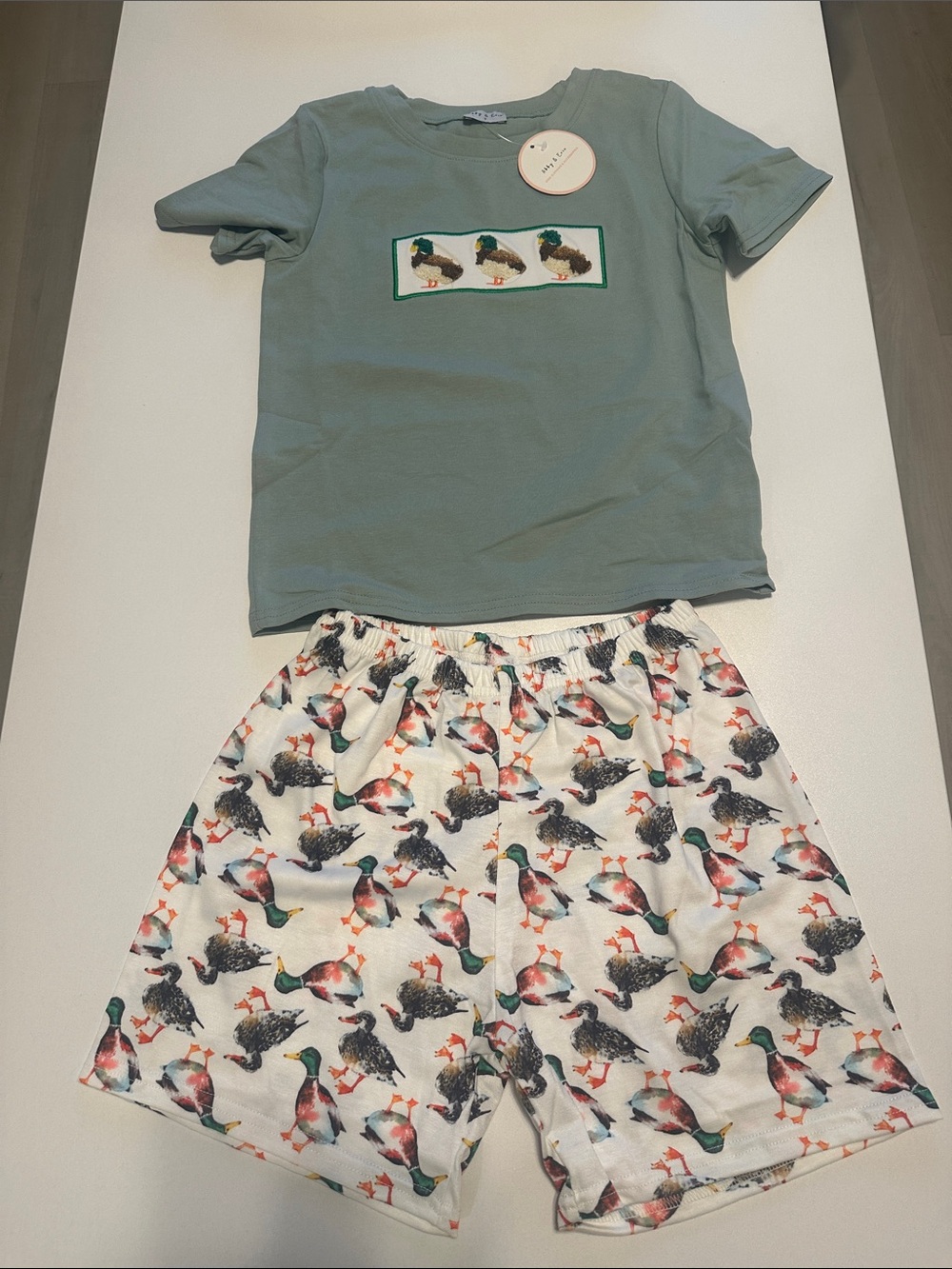 Abby & Evie Sage Mallard shorts set
